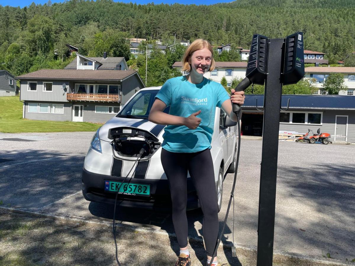 Forde Sommarhotell Exteriör bild