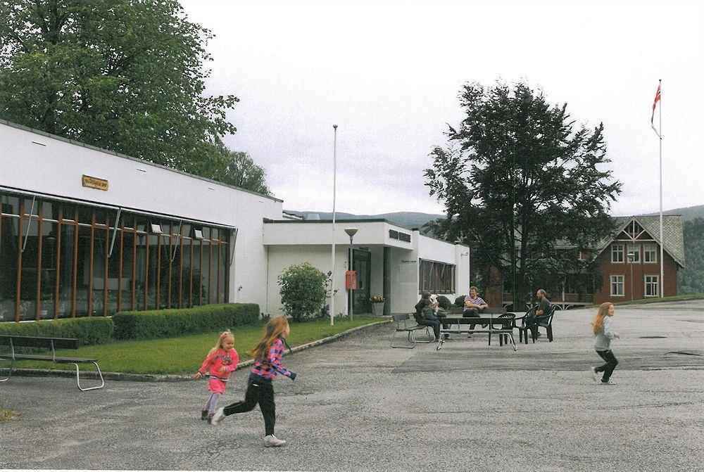 Forde Sommarhotell Exteriör bild